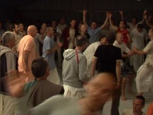 2009 08 01 Вечерние киртаны