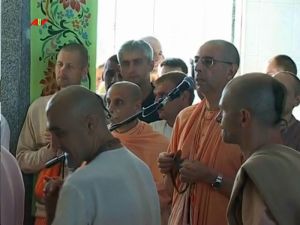 2010 06 27 HH Niranjana Swami