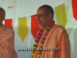 NRSDVD09003 ― ISKCON International Archives